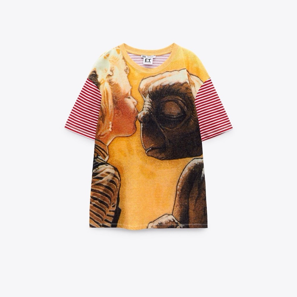 Zara. Print of E.T. @Universal City Studios LLC.